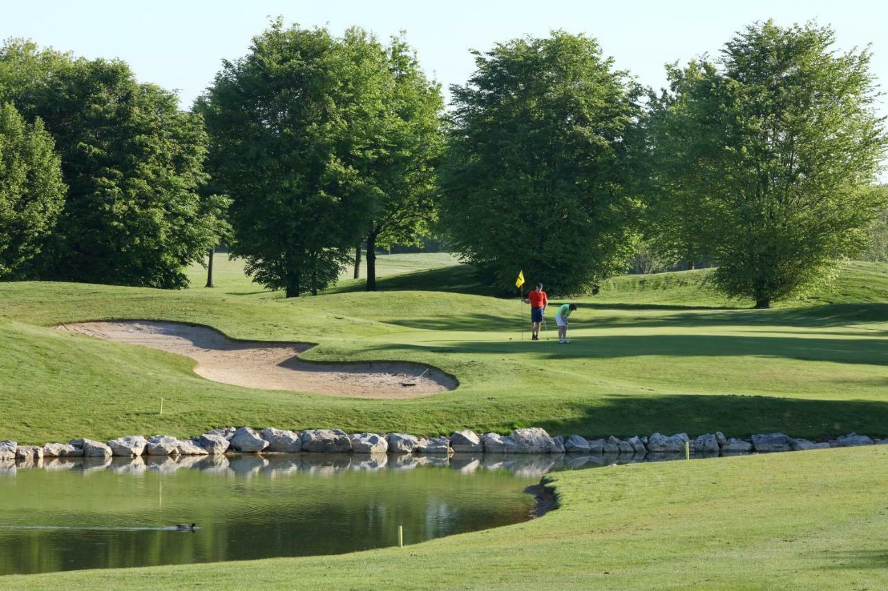 Golf De Pierpont 3* Bons Villers